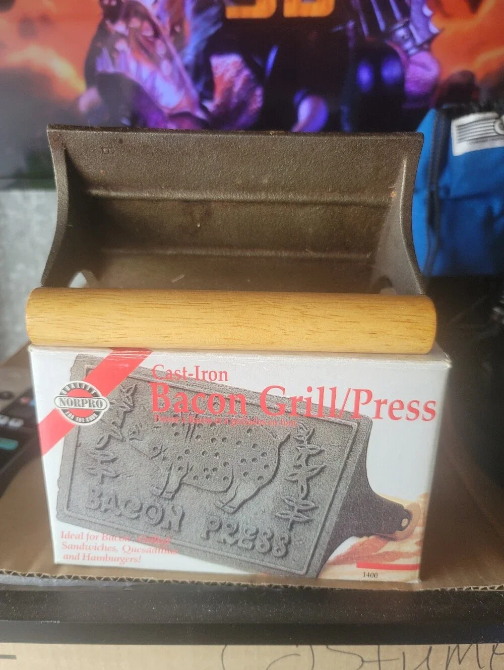 Norpro Cast Iron Bacon Grill Press with Box - Model 1400
